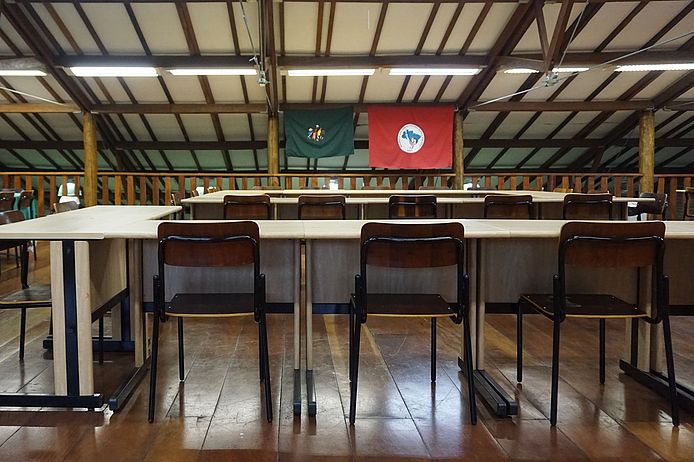 Seminarraum in der Escola Nacional Florestan Fernandes, der Bundesschule des MST. (Foto: medico)